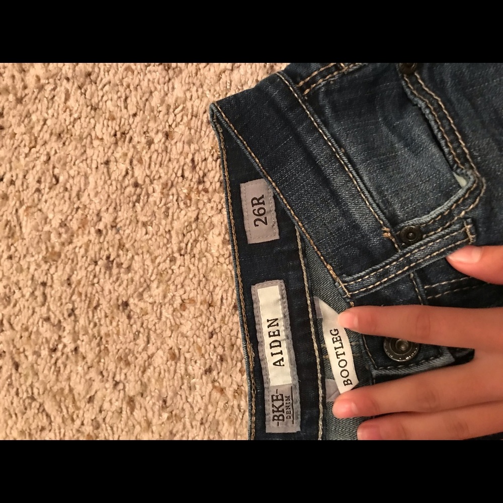 Buckle jeans (BKE)
